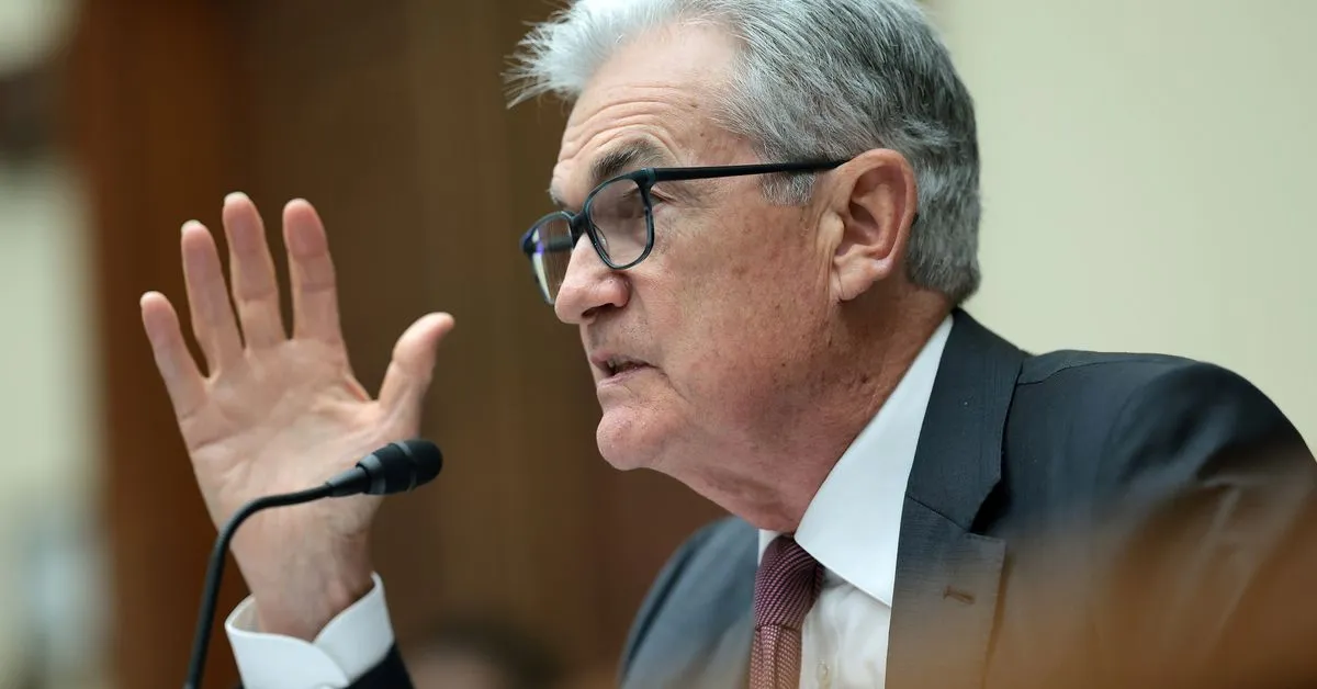 Fed Chair Jerome Powell Argues for Robust Federal Role in Stablecoin Regulations