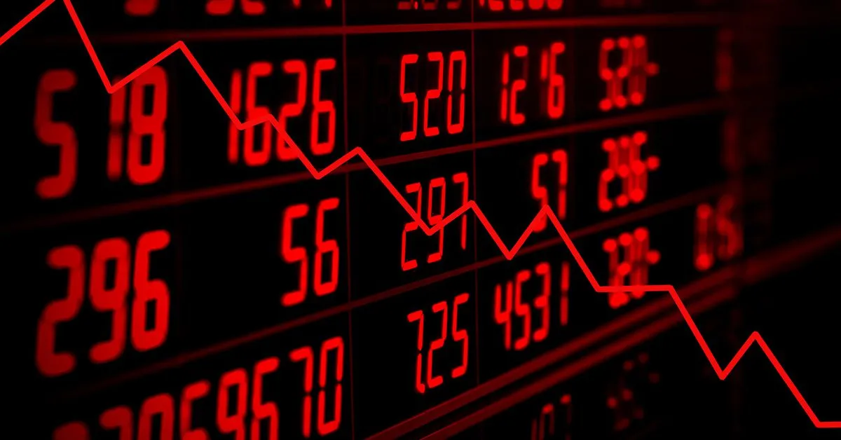Crypto Traders Suffer $320 Million in Liquidations After SEC Lawsuit Against Binance
