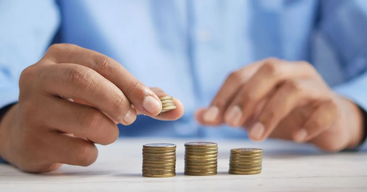 How Financial Advisors Can Guide Clients Through Crypto Turbulence