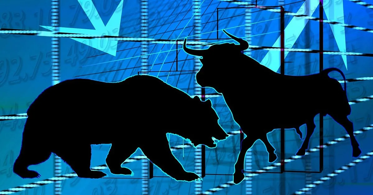 Bitcoin Price Struggles to Hold Above One-Month Low Ahead of Fed Rate Hike