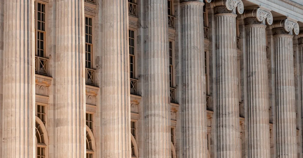 Ripple’s XRP Token Ruling Makes No Sense, Court Decides It Depends